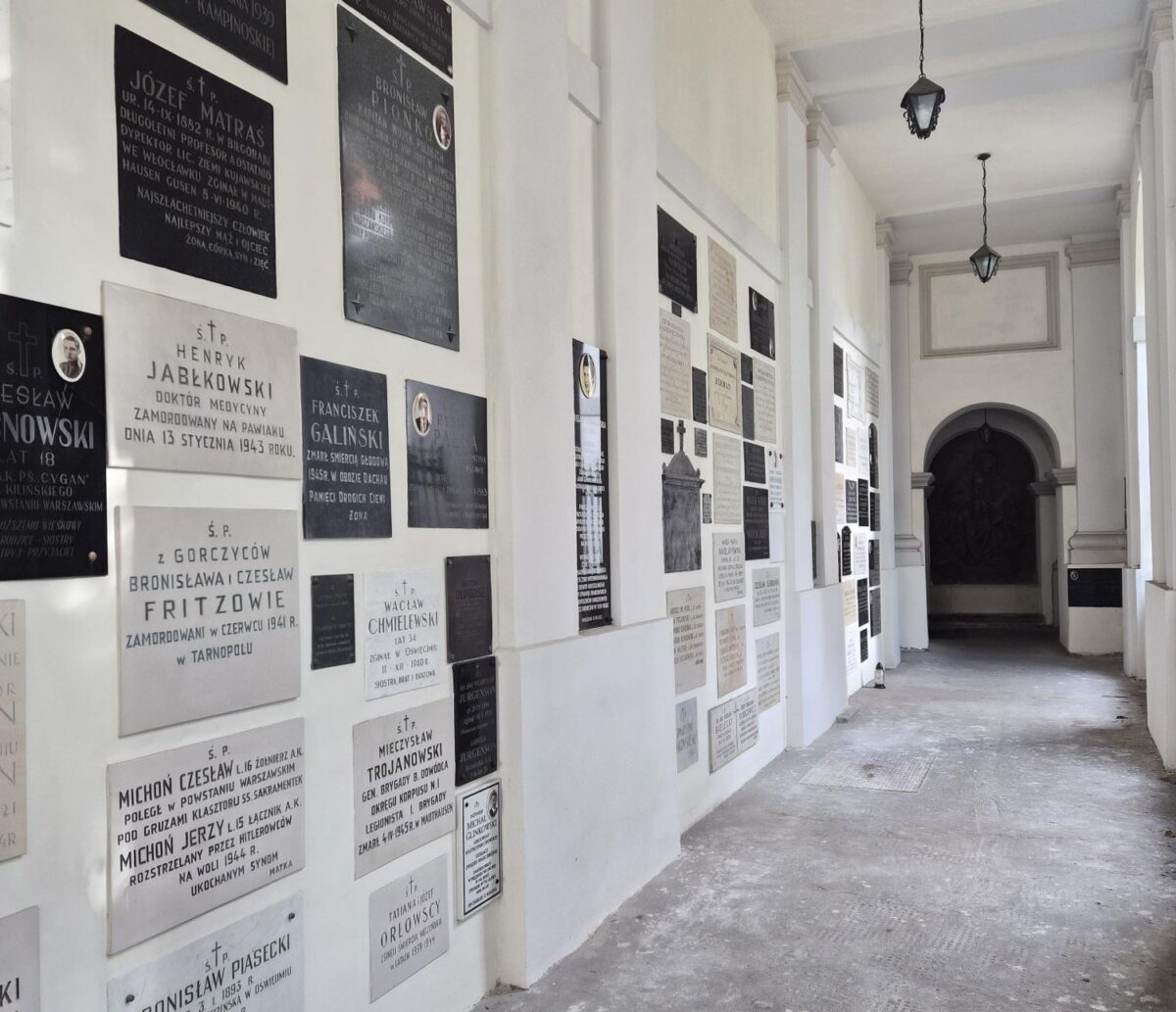 Wspieramy remont zabytkowych krużganków